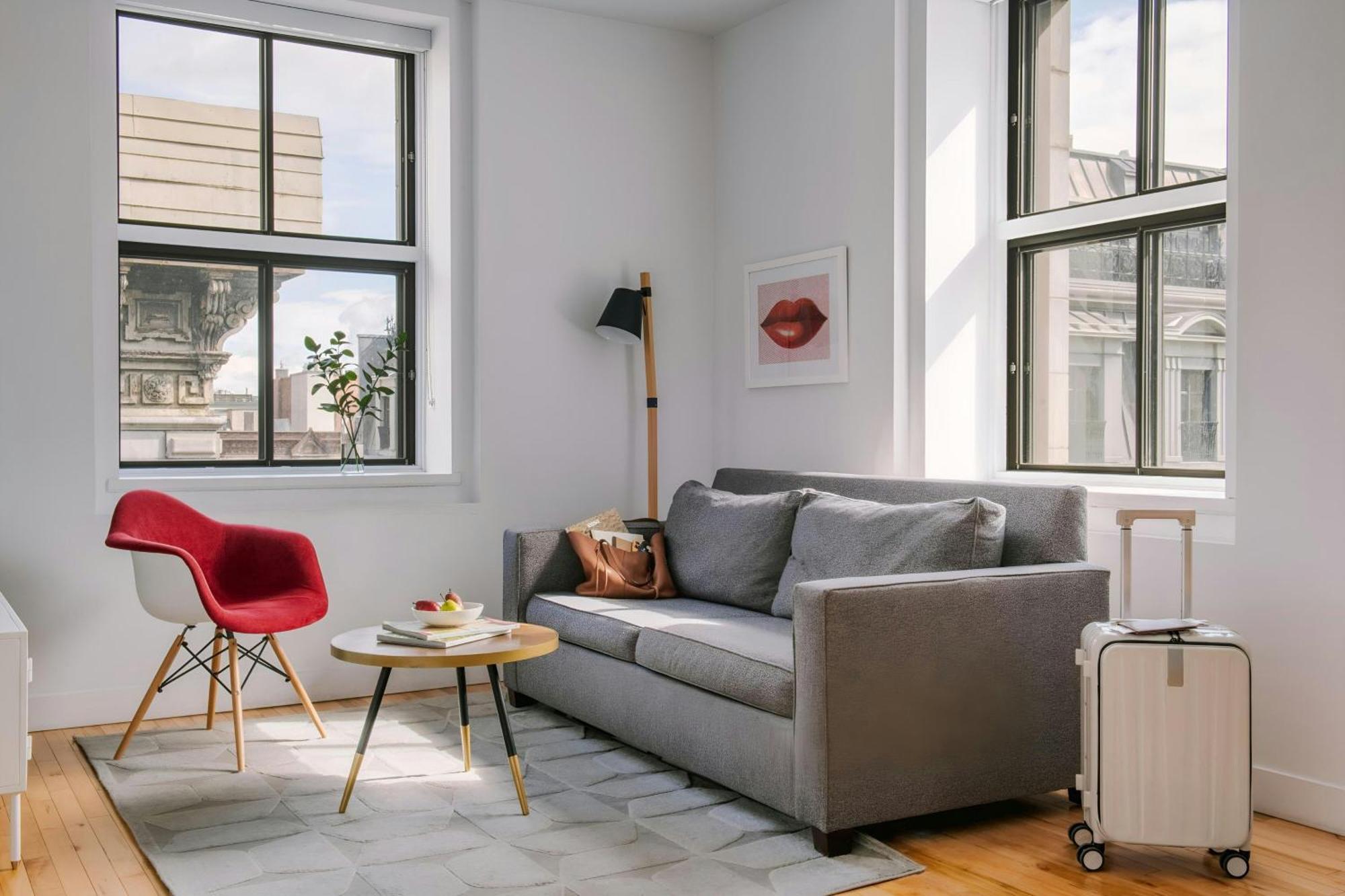 Sonder By Marriott Bonvoy Le Victoria Old Aparthotel Montreal